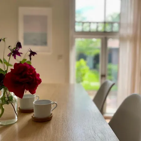 Ferienwohnung Eins Hof Himmelgrun Szálloda *