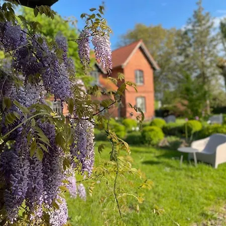 Hotel Ferienwohnung Eins Hof Himmelgrun