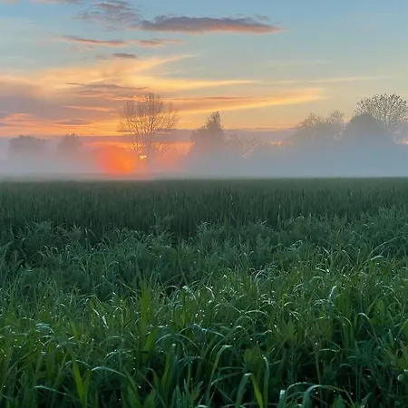 Hotel Ferienwohnung Eins Hof Himmelgrun *