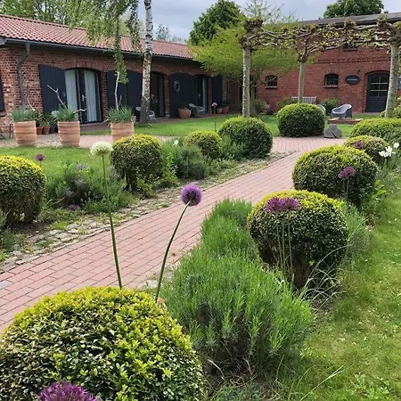 Ferienwohnung Eins Hof Himmelgrun Saal