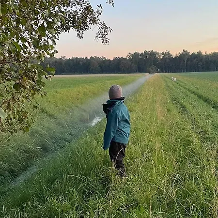 Hotel Ferienwohnung Eins Hof Himmelgrun *